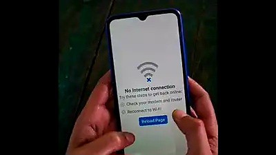 माथिल्लो मनाङमा सञ्चारको समस्या, मर्कामा व्यवसायी र पर्यटक