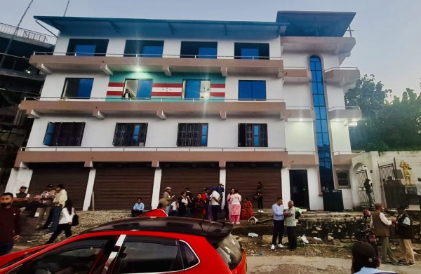 ‘गुट होइन, योग्य नेतृत्व रोजौँ’ : कांग्रेस लमजुङका पालिका सभापति