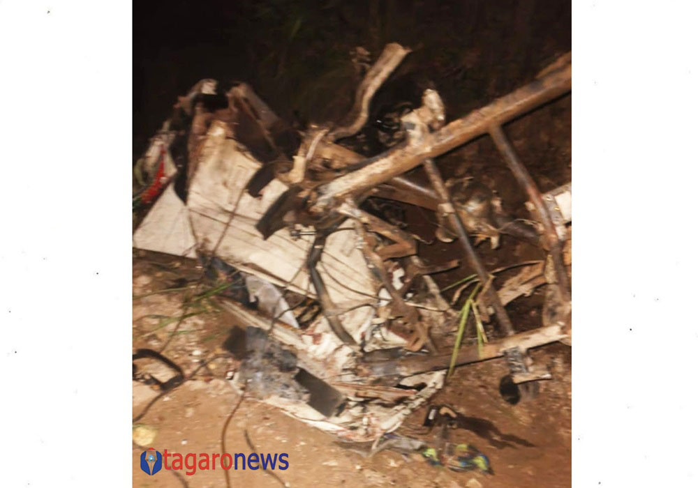 लमजुङमा जिप ८०० मिटर तल खस्दा २ जनाको मृत्यु